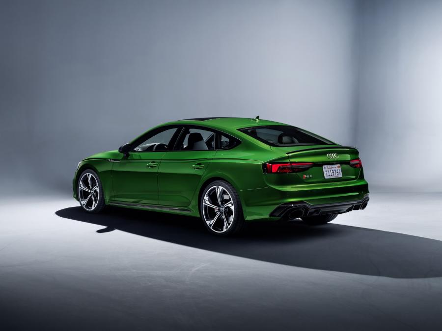  Audi RS5 Sportback 2018 года  (NA) (фото 39 из 40)